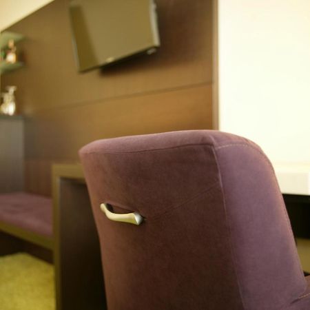 Hotel Sonne Garni Rudersberg الغرفة الصورة